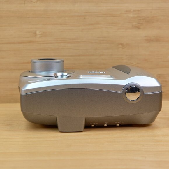 Kodak EasyShare CX4230 2 MP Digital Camera, w/ 3x Optical Zoom - Picture 4 of 8